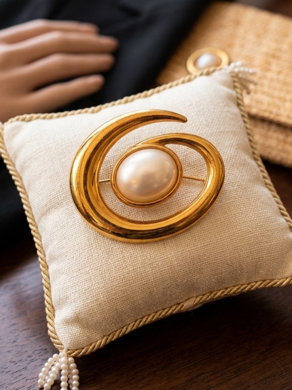 Vintage Monet Signed Gold Tone Faux Pearl Swirl Brooch Pin